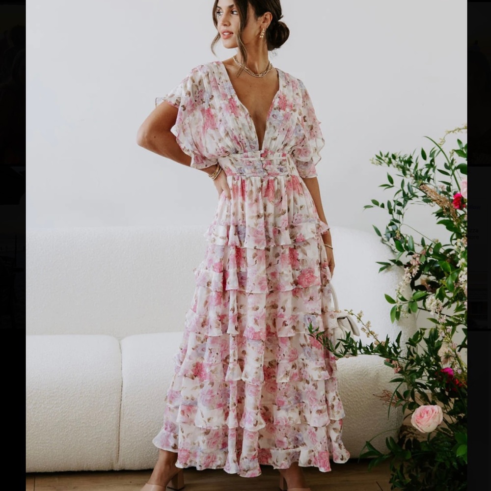 VICI LOUANNE FLORAL TIERED MAXI DRESS - PINK - SMALL